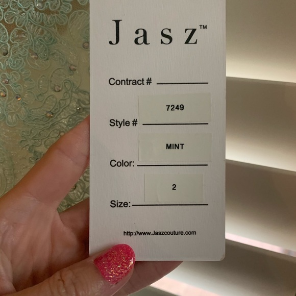 Jasz Couture 7249 formal prom dress - Picture 5 of 6